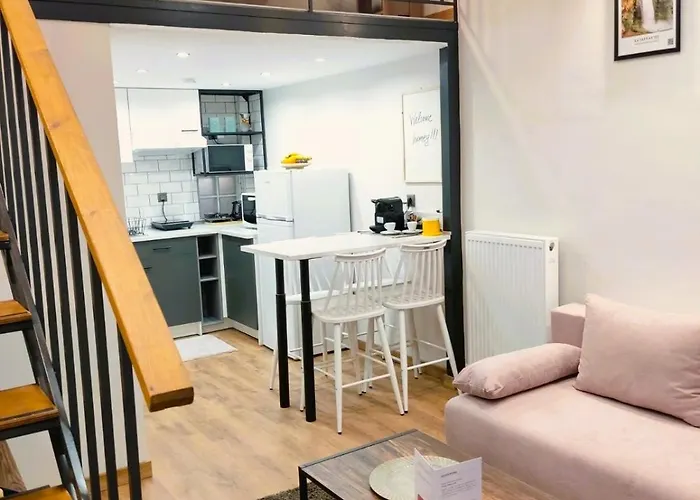 Homey Loft * Édessa