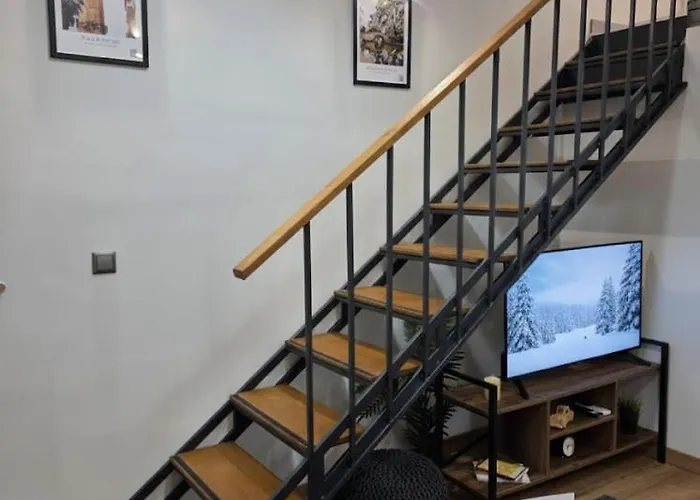 Homey Loft *